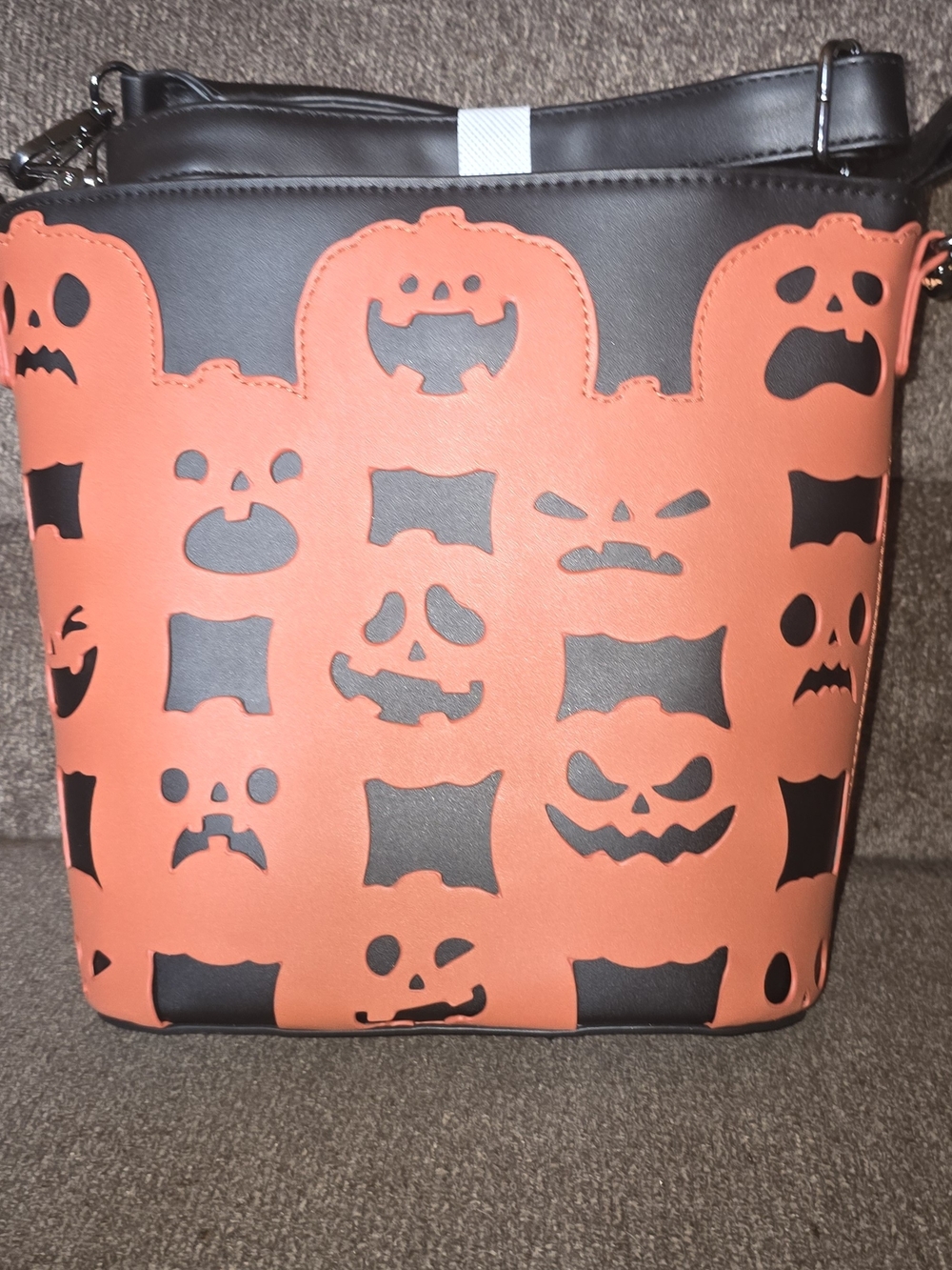 Loungefly Orange and Black Pumpkin Faces Bucket Bag - Picture 2 of 3